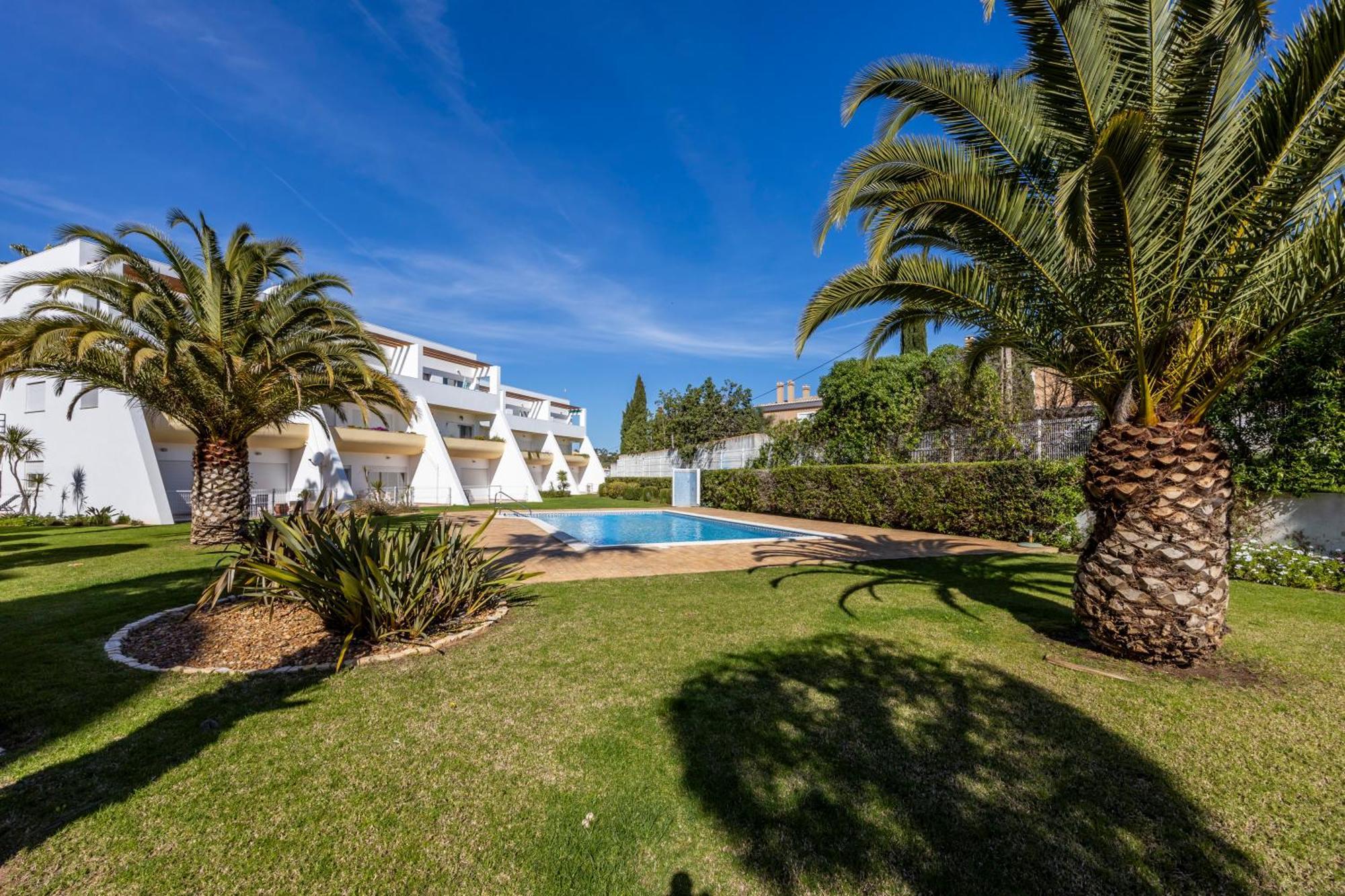 Cardeira Holiday Apartments Лагос Екстериор снимка