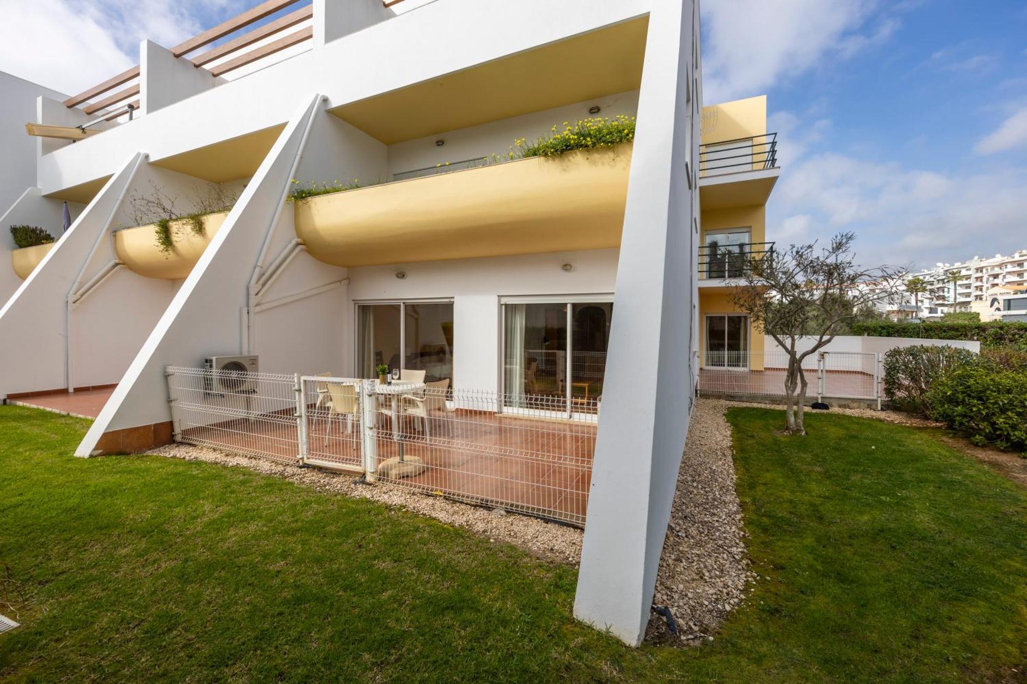 Cardeira Holiday Apartments Лагос Екстериор снимка